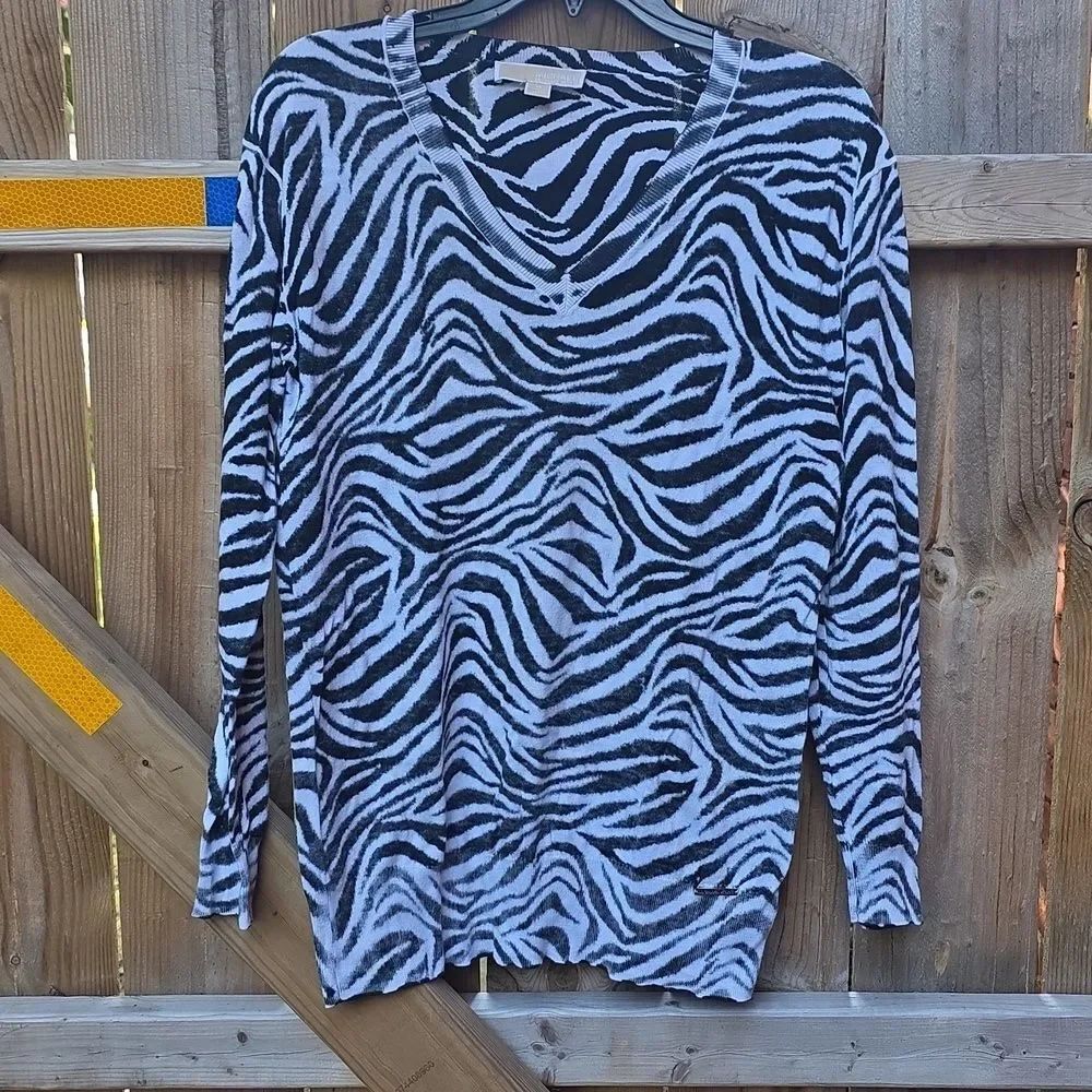 Michael Kors Black and White Patterned Sweater